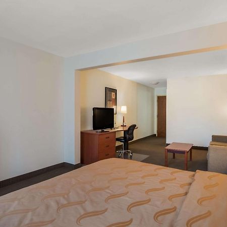 Quality Inn & Suites Chambersburg Ngoại thất bức ảnh