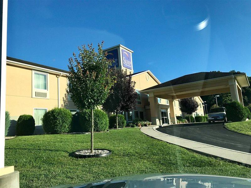 Quality Inn & Suites Chambersburg Ngoại thất bức ảnh