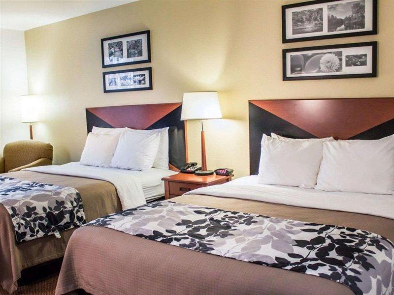 Quality Inn & Suites Chambersburg Ngoại thất bức ảnh