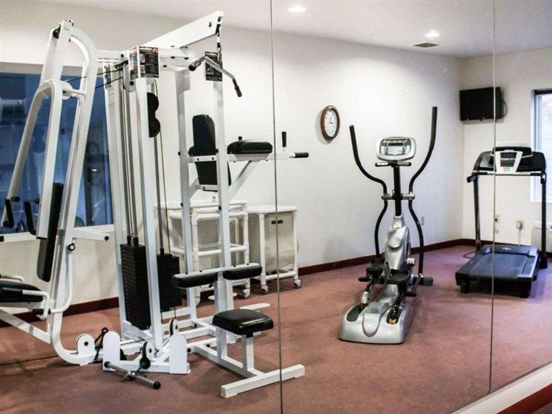 Quality Inn & Suites Chambersburg Ngoại thất bức ảnh