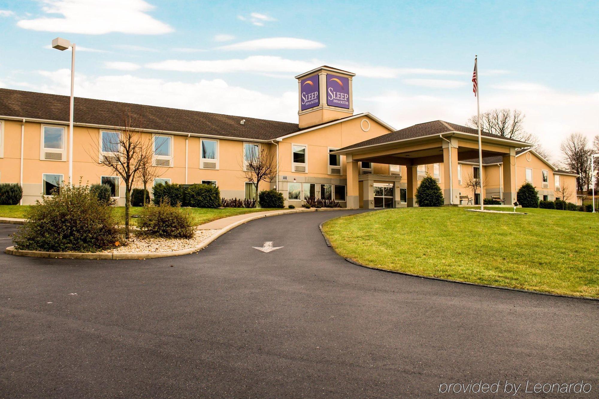 Quality Inn & Suites Chambersburg Ngoại thất bức ảnh