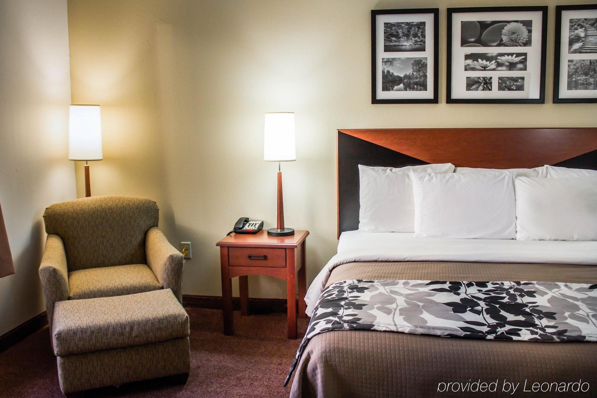 Quality Inn & Suites Chambersburg Ngoại thất bức ảnh