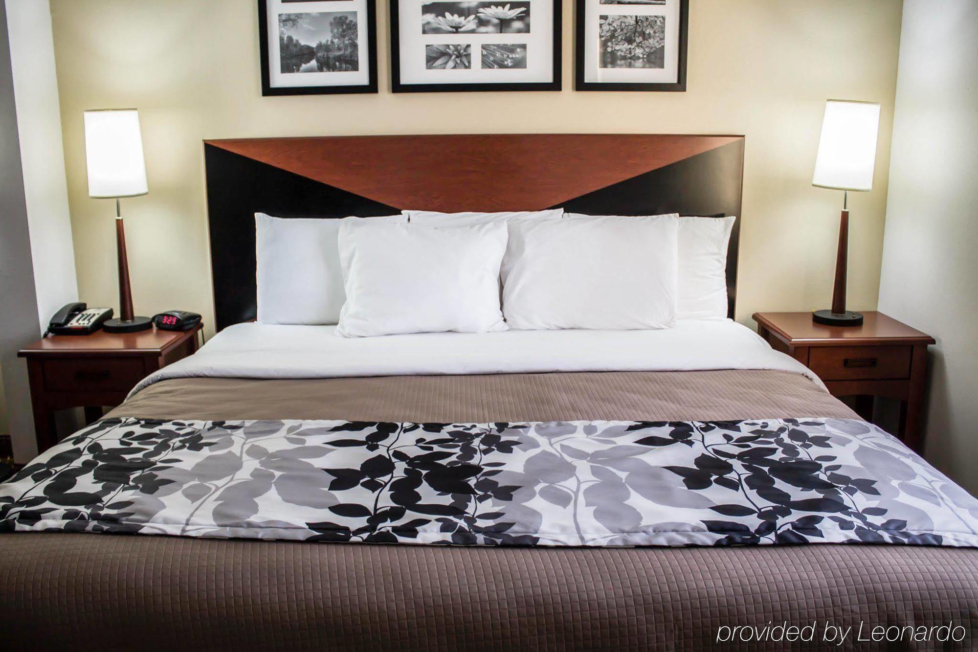 Quality Inn & Suites Chambersburg Ngoại thất bức ảnh