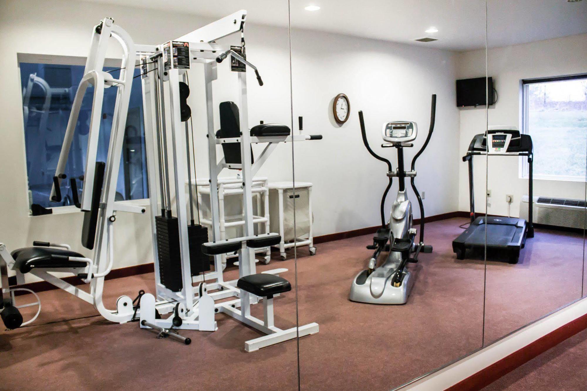 Quality Inn & Suites Chambersburg Ngoại thất bức ảnh